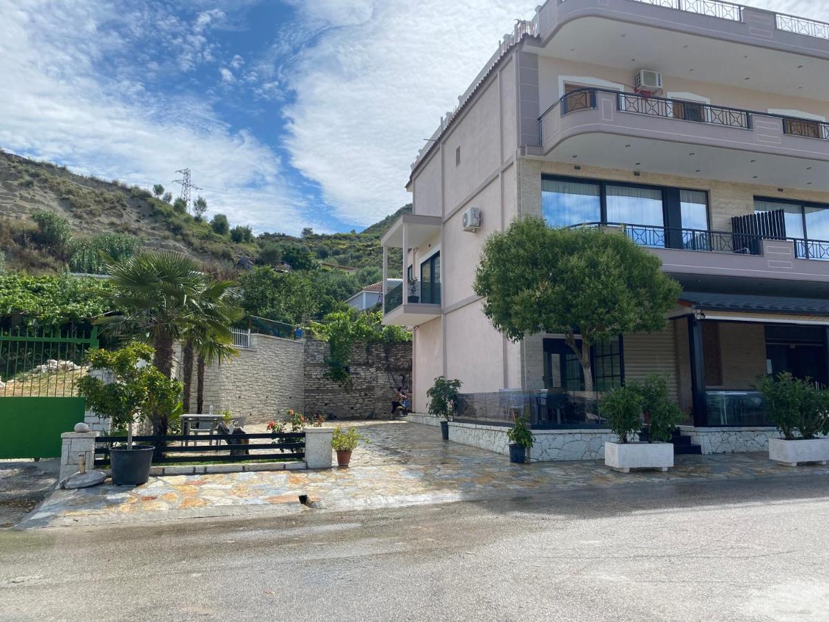 Juer Hotel Bajkaj Exterior photo
